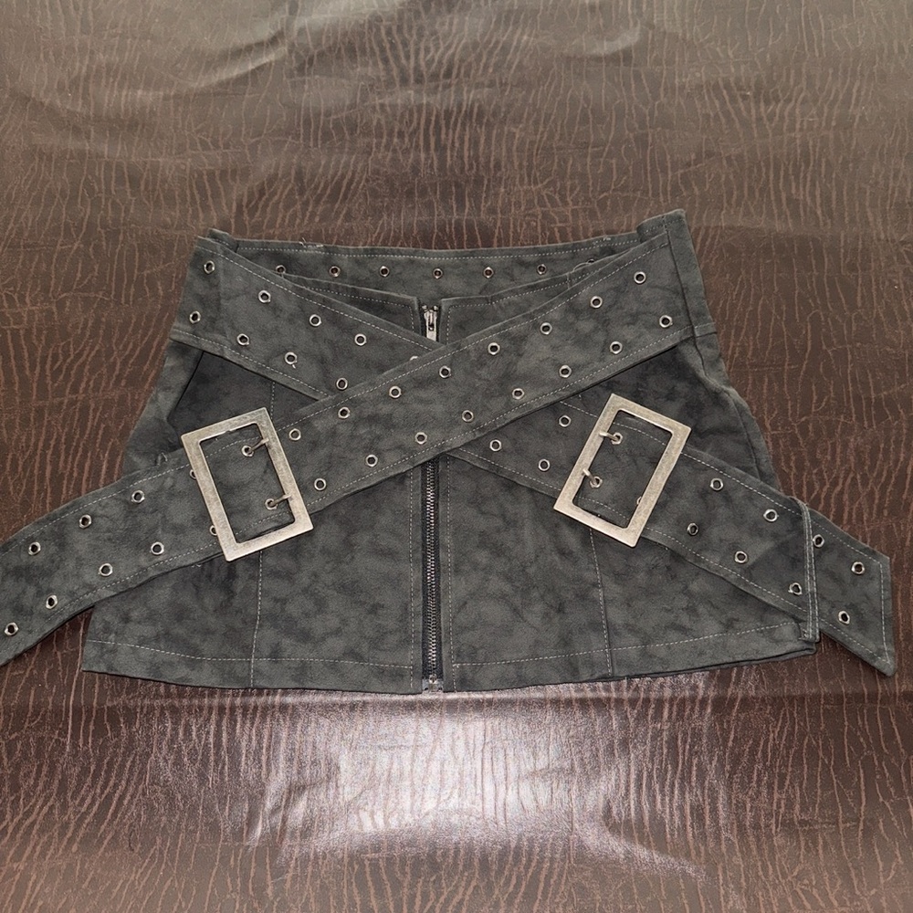 Source Unknown Dark Gray Mini Skirt with Belt Details
